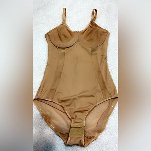 Slimers shaping body suit